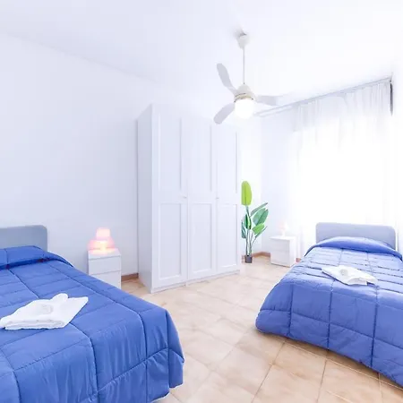 Portofino Relax - Close To The Sea -free Parking 아파트 라팔로