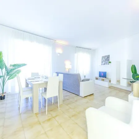 Portofino Relax - Close To The Sea -free Parking Ραπάλο