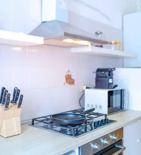 Portofino Relax - Close To The Sea -free Parking 아파트 라팔로